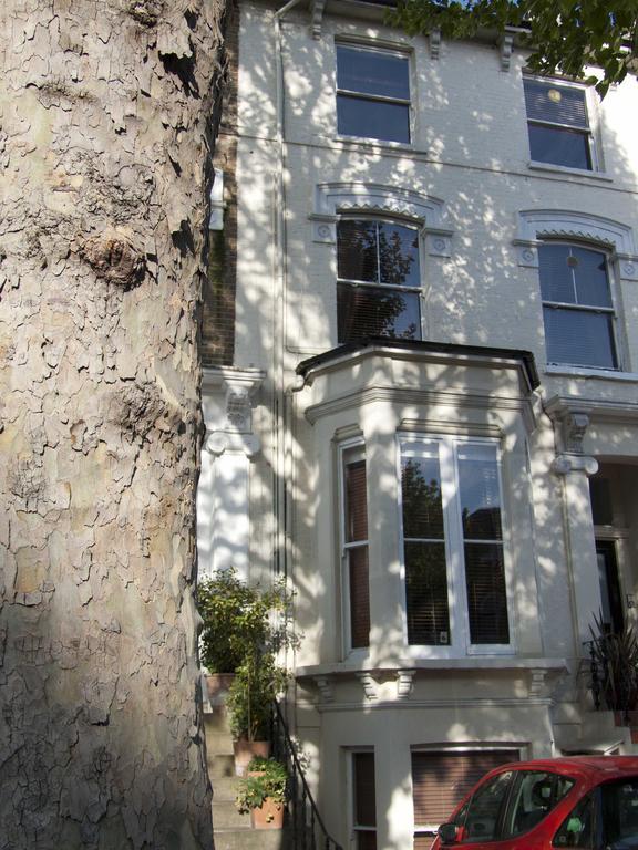 Hammersmith Apartment Brentford Exteriör bild